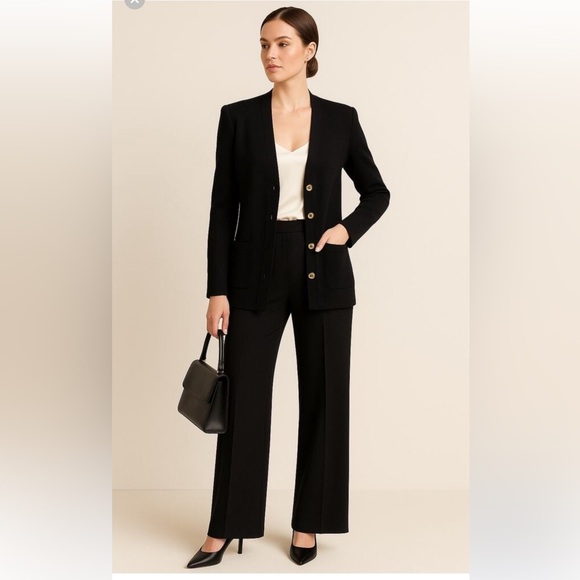 St. John Sweaters - ST. JOHN CAVIAR - Like new Black Knit Sweater Cardigan Luxury-Medium